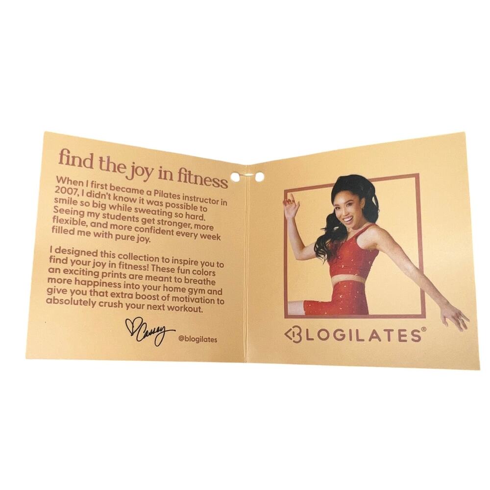 Blogilates Water Bottle Sling - Peach: Polyethylene & Polyester Accessory - Picture 8 of 12